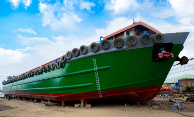 CÔNG TY PHƯỚC TẠO CHÍNH THỨC HẠ THỦY SÀ LAN PHƯỚC TẠO 10 – NÂNG CAO NĂNG LỰC VẬN TẢI CONTAINER