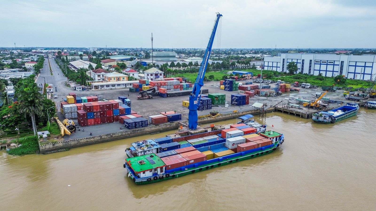 vận chuyển container