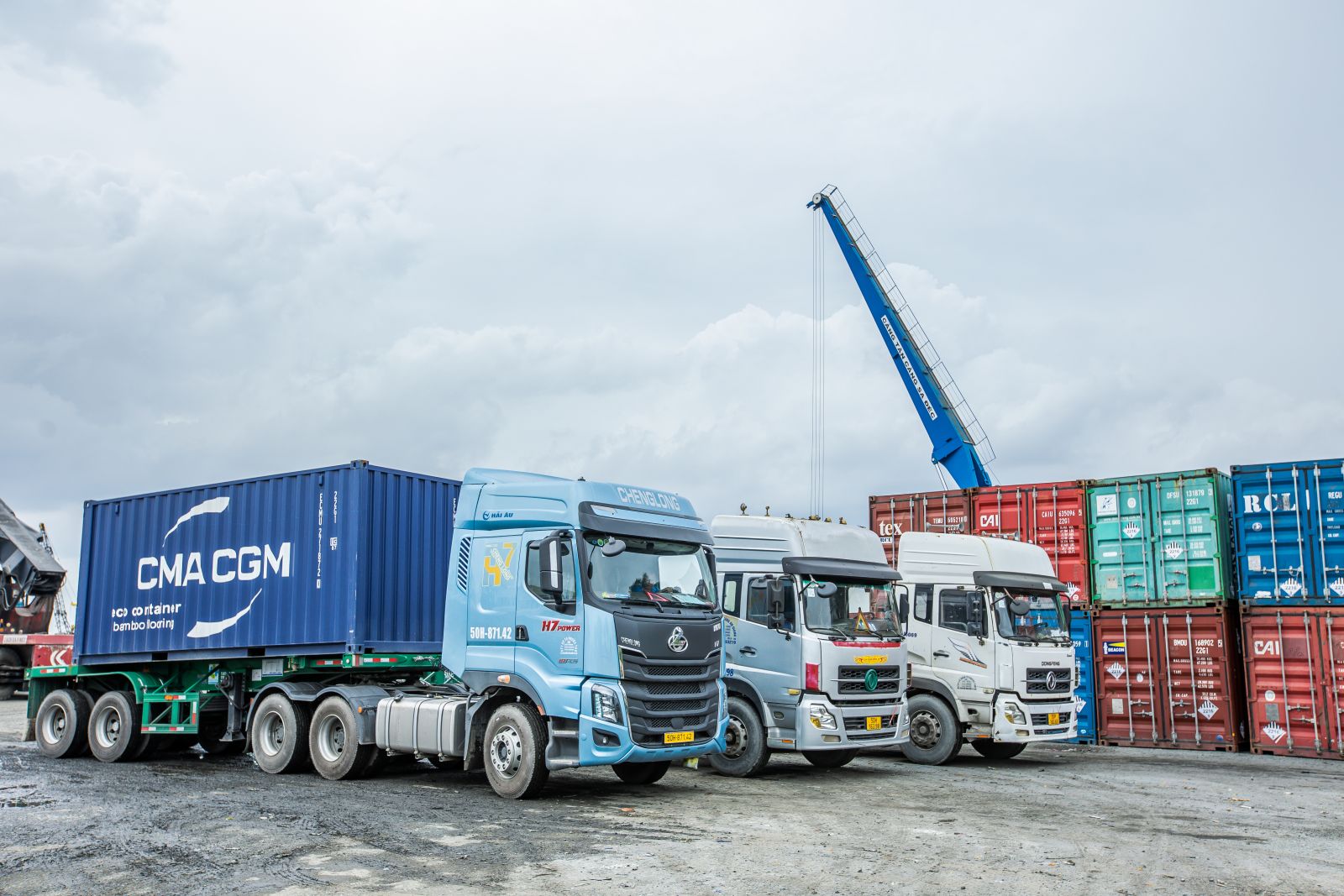 Phước Tạo-vận chuyển hàng từ kho tới kho